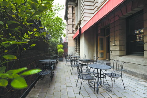 Grand Hotel Melbourne - Queensland Tourism 21