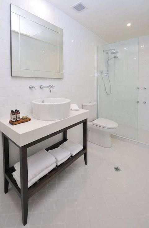 Grand Hotel Melbourne - Queensland Tourism 4