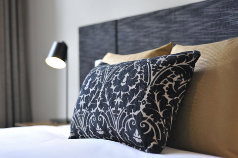 Grand Hotel Melbourne - Queensland Tourism 22