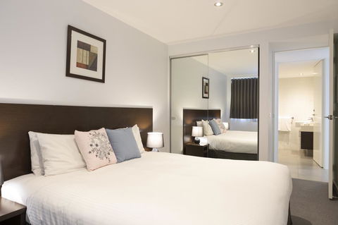 The Dolphin Apartments - QLD Tourism 17