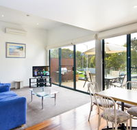 Anchorage Motel  Villas Lorne - QLD Tourism
