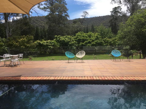 Bright Chalet - Queensland Tourism 16