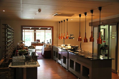 Bright Chalet - Queensland Tourism 8