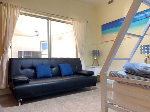 Nautique Beach House - QLD Tourism 10