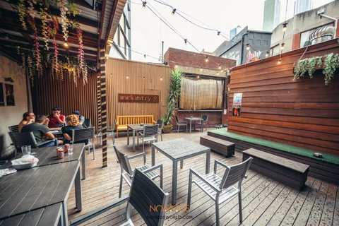 Nomads Melbourne Backpackers - Queensland Tourism 10