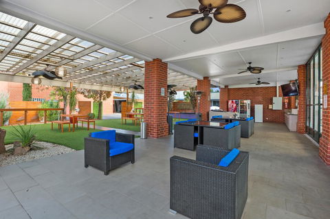 All Seasons Resort Hotel Bendigo - QLD Tourism 24