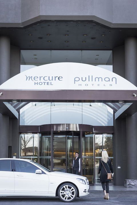 Mercure Melbourne Albert Park - Queensland Tourism 1