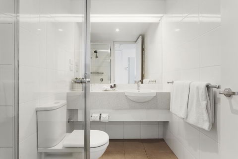 Mercure Melbourne Albert Park - Queensland Tourism 12