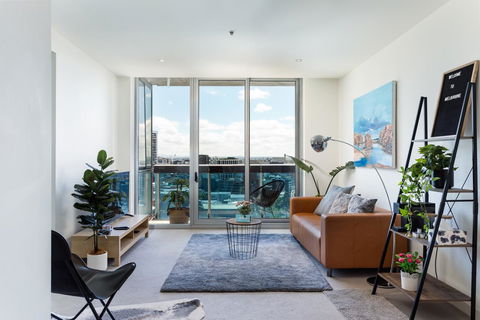La Maison - Great View, Free Parking, Pool, Gym, Perfectly Located 2BR Apartment - Queensland Tourism 9
