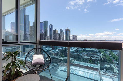 La Maison - Great View, Free Parking, Pool, Gym, Perfectly Located 2BR Apartment - Queensland Tourism 0