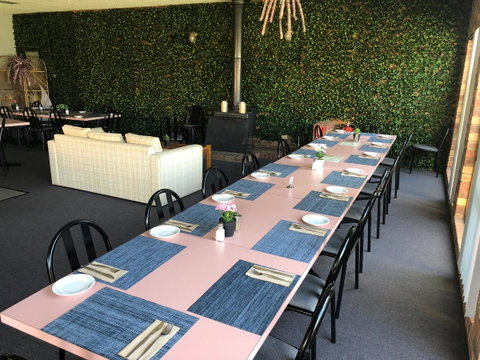 Mountain Creek Motel Bar & Restaurant - Queensland Tourism 38