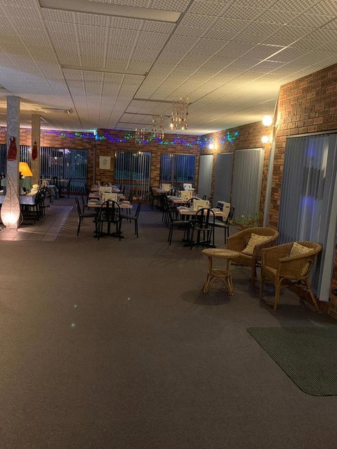 Mountain Creek Motel Bar & Restaurant - Queensland Tourism 15
