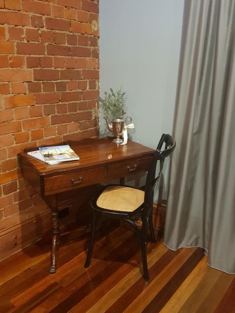 Sublime Spa Apartments - QLD Tourism 13