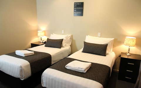 Robinvale Bridge Motel - QLD Tourism 16