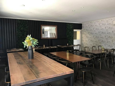 Robinvale Bridge Motel - QLD Tourism 3