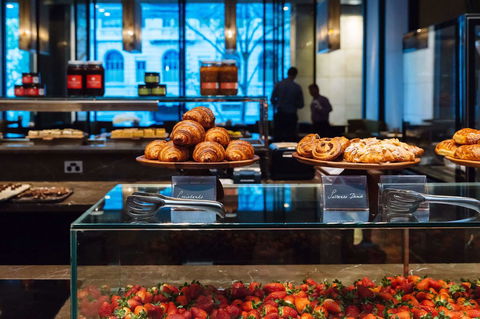 Grand Hyatt Melbourne - QLD Tourism 13