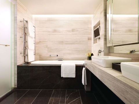 Grand Hyatt Melbourne - QLD Tourism 9