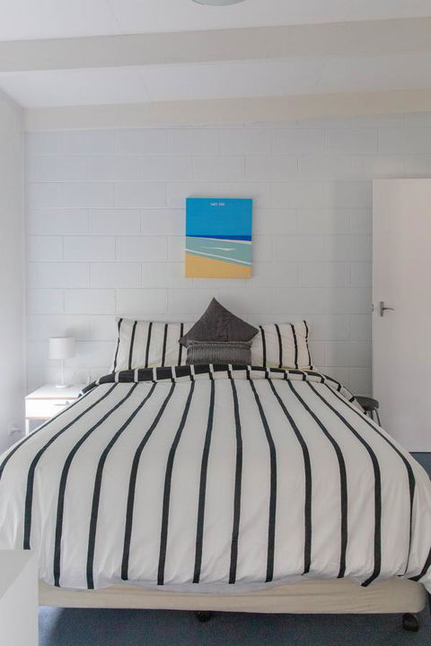 Prom Coast Apartments - Queensland Tourism 0