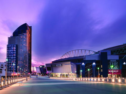 Travelodge Hotel Melbourne Docklands - QLD Tourism 7