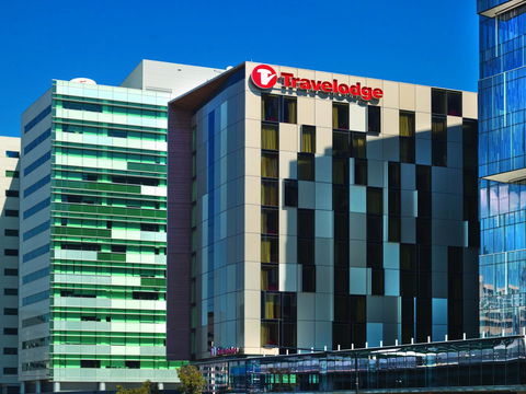 Travelodge Hotel Melbourne Docklands - QLD Tourism 4