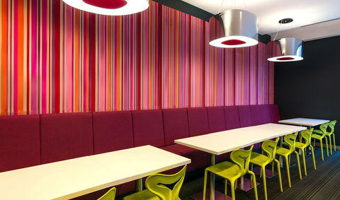 Travelodge Hotel Melbourne Docklands - QLD Tourism 20