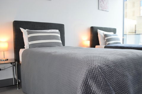 Executive Stay Little Collins Street - Queensland Tourism 6