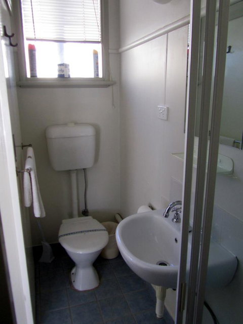 The Highlander Motel - 24HR Check In - QLD Tourism 29