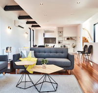 Richmond  3 Level Architecturally Designed Richmond House - QLD Tourism