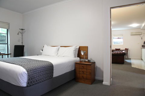 Quality Inn & Suites The Menzies - QLD Tourism 13