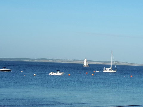 Apartments In Phillip Island Towers - Block C - QLD Tourism 31