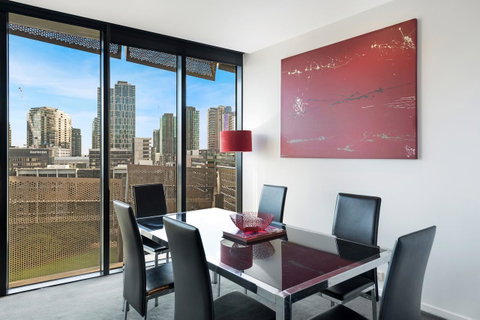Docklands Executive Apartments - Melbourne - QLD Tourism 19