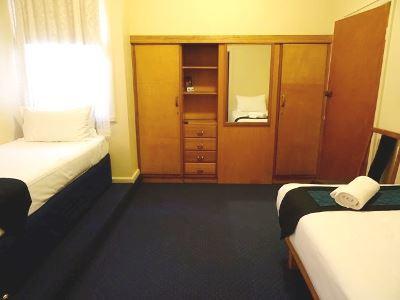 Amara Springs Guest House - Queensland Tourism 28