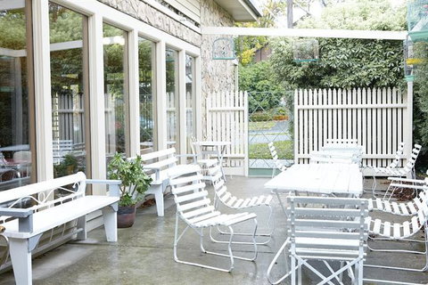 Amara Springs Guest House - Queensland Tourism 31