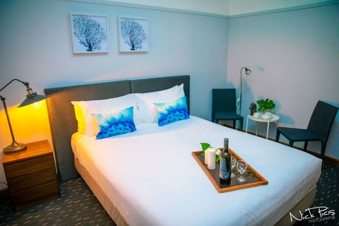 Amara Springs Guest House - Queensland Tourism 3