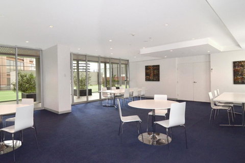 Milano Serviced Apartments - Queensland Tourism 8