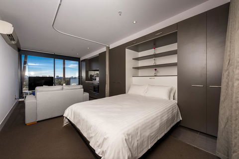 Amazing Accommodations : South Yarra - QLD Tourism 19