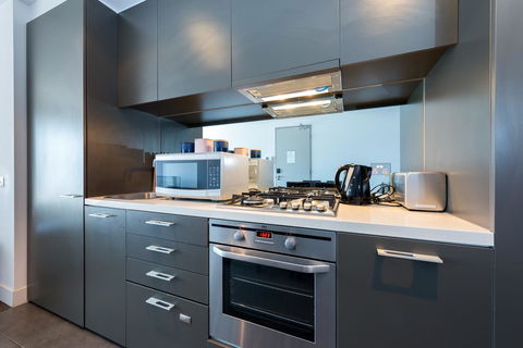 Amazing Accommodations : South Yarra - QLD Tourism 35