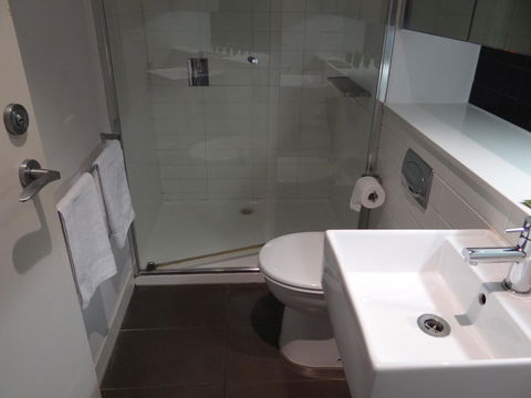 Amazing Accommodations : South Yarra - QLD Tourism 4