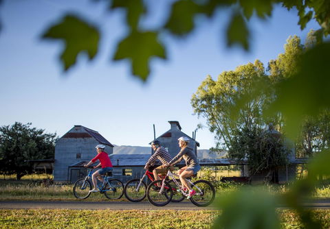Goldfield Holiday Units - QLD Tourism 32