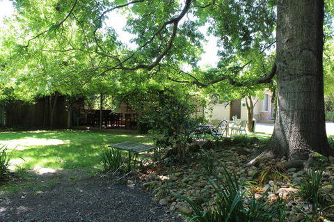 Goldfield Holiday Units - QLD Tourism 26