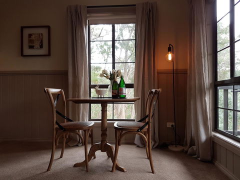 Tangenong Cottages - QLD Tourism 14