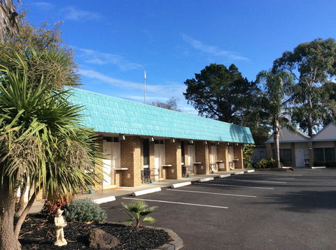 Tropicana Motor Inn - Queensland Tourism 38
