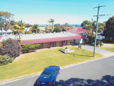 Tropicana Motor Inn - Queensland Tourism 17