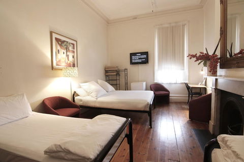 Hotel Claremont Guest House - QLD Tourism 28