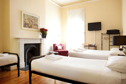 Hotel Claremont Guest House - QLD Tourism 39