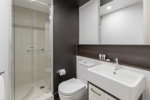 Oaks Melbourne Southbank Suites - Queensland Tourism 6