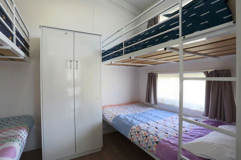 Kanasta Caravan Park - Queensland Tourism 34