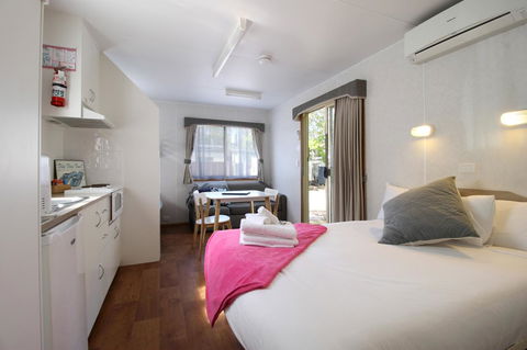 Kanasta Caravan Park - Queensland Tourism 22