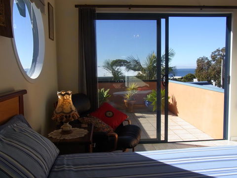 Black Dolphin Beach Penthouse - QLD Tourism 24