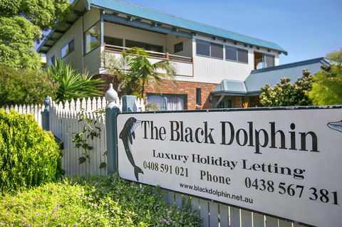 Black Dolphin Beach Penthouse - QLD Tourism 21
